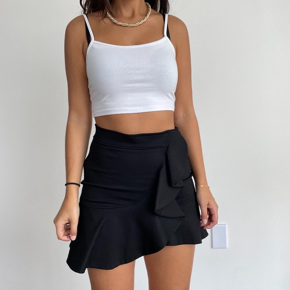 Balenciaga black flounce mini skirt - Picture 2 of 13